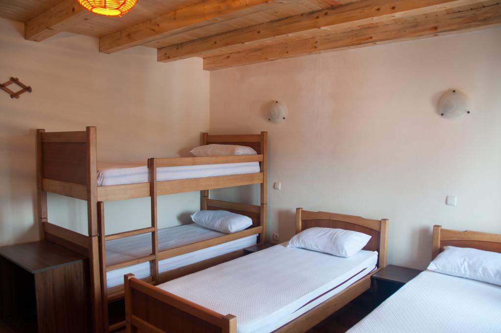 Aste Guesthouse Tropoje 객실 사진
