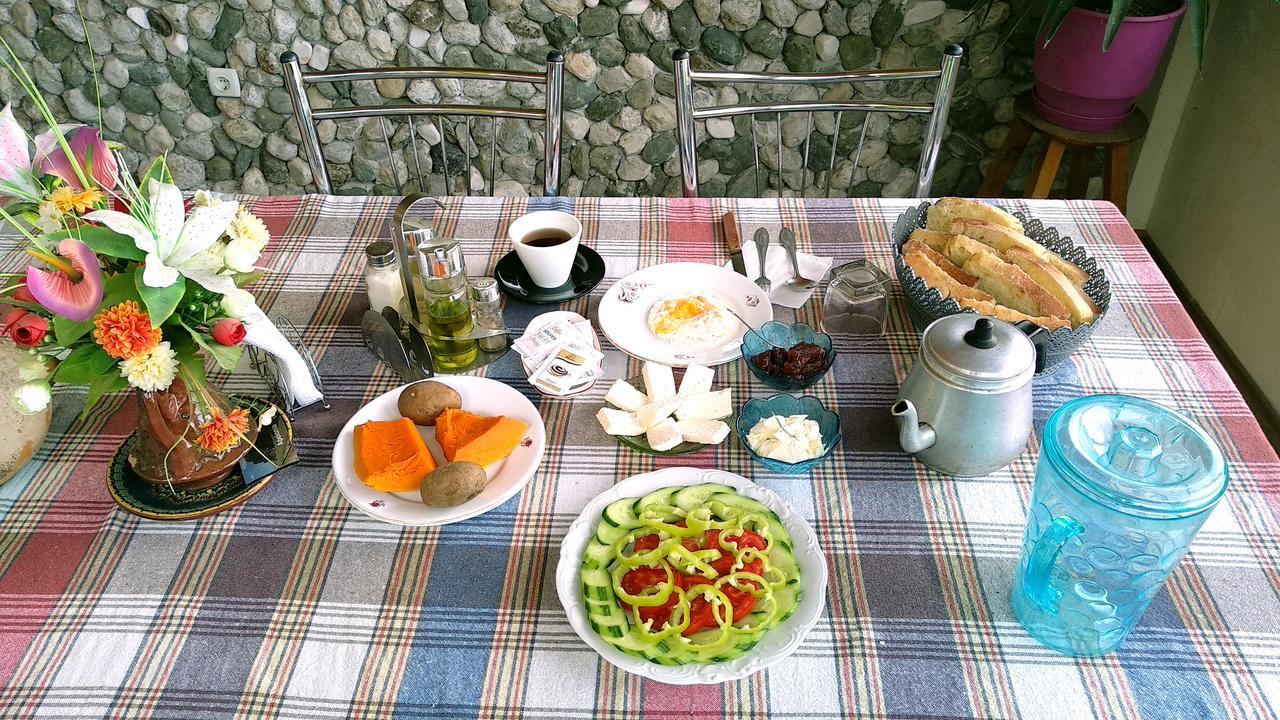 Aste Guesthouse Tropoje 외부 사진